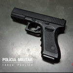 Menores são apreendido com simulacro de arma de fogo