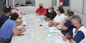 Vereadores realizam reunião com Sindicato para discutir reajuste dos servidores