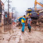 Novo temporal atinge Petrópolis e causa inundação