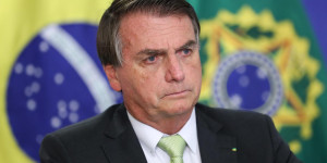 Bolsonaro afirma que Brasil adotará posicionamento ‘neutro’ no conflito entre Rússia e Ucrânia