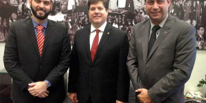 Durante viagem a Brasília, prefeito recebeu apoio do presidente estadual do PMDB