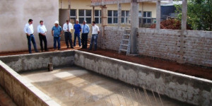 Maurício Rasi e diretor Edson Pudence visitam obras na APAE