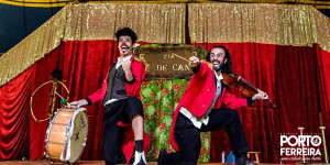 Praça central recebe espetáculo ‘Circo de Doisdo’ na manhã de domingo