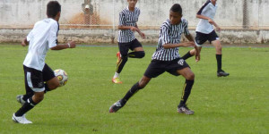 P.F.F.C realiza amistosos contra a Escola de Futebol Sport Clube Corinthians / Leme