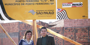 Renata Braga visita local das obras de apartamentos da CDHU no Jardim Jandyra