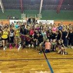 Mega aulão de zumba beneficente movimenta mais de 100 pessoas