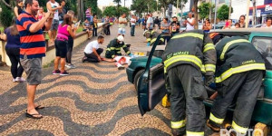 Maio Amarelo: Movimento realizou simulação de acidente de trânsito na Praça Central