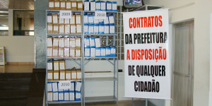 Contratos da Prefeitura à disposição de qualquer cidadão