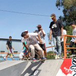 Encontro de skatistas marca entrega da revitalização da pista da Área de Lazer