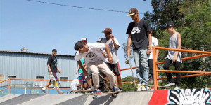 Encontro de skatistas marca entrega da revitalização da pista da Área de Lazer