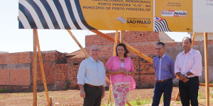 Deputado e Secretário visitam o local das obras dos apartamentos do CDHU