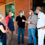 Prefeito, vereador e secretária fazem visita a Unidade de Tratamento de Covid-19 em Pirassununga