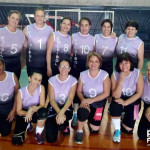 Equipe feminina de vôlei da categoria 50 anos participa de festival em Rio Claro