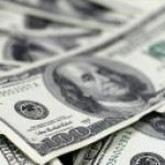 Dólar fecha acima de R$ 3,60 pela primeira vez desde 2003