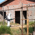 Agentes de vetores fazem nebulização contra o mosquito da dengue em bairros