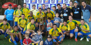 Oxiporto é a campeã do 2º Campeonato de Futebol Livre Idade do Clube de Campo