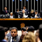 Primeira legislação para internet é aprovada no Senado