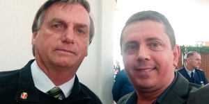 Bolsonaro na AFA com Marcelo Padilha