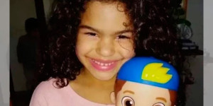 Menina de 7 anos morre após banco cair sobre ela em Ribeirão Bonito