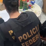 PF cumpre mandados contra pornografia infantil  e prende um em flagrante