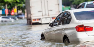 Alagamento, inundação e queda de árvore: saiba se o seu seguro auto cobre danos causados pela chuva