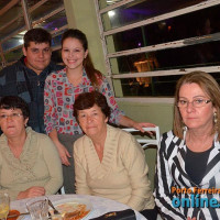 Jantar Dançante em comemoração ao Dia das Mães pelo Fundo Social de Porto Ferreira - Foto 73