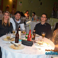 Jantar Dançante em comemoração ao Dia das Mães pelo Fundo Social de Porto Ferreira - Foto 125