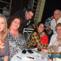 Jantar Dançante em comemoração ao Dia das Mães pelo Fundo Social de Porto Ferreira - Foto 48