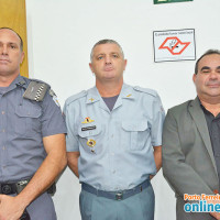 Entrega pela primeira vez os títulos de “Policial Padrão” - Foto 67