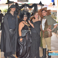 Desfile de Fantasias na Casa das Bruxas na Galeria das Fábricas - Foto 39