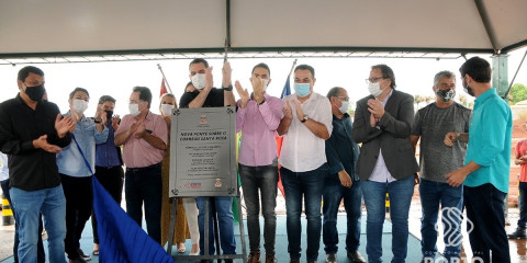 Com grande público, Governo Municipal entrega obra da nova ponte sobre o córrego Santa Rosa