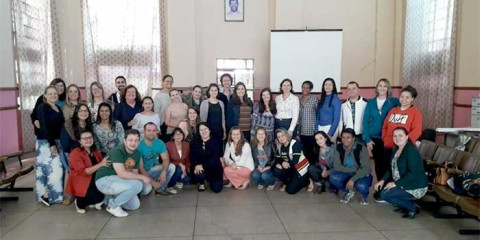 Reunião da Rede SocioAssistencial teve capacitação sobre política de atendimento à criança e adolescente