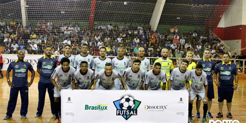 Goleada de Santa Cruz das Palmeiras sobre Ibaté tira Porto Ferreira da Taça EPTV de Futsal