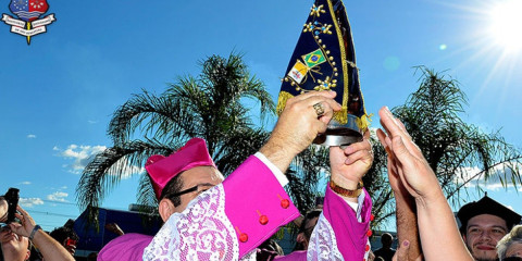 Comunidade católica de Porto Ferreira recebe a Imagem Jubilar de Nossa Senhora Aparecida