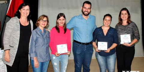 Porto Ferreira tem duas alunas semifinalistas no concurso EPTV na Escola 2017