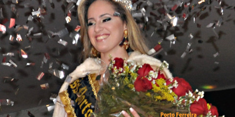 Natália Vergs é a eleita Miss Porto Ferreira 2012