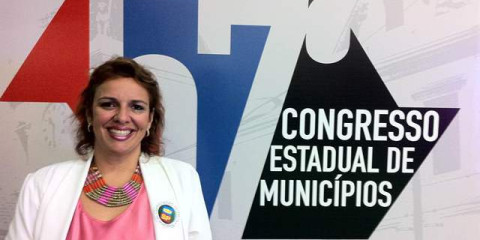 Prefeita Renata Braga e diretores participam do Congresso Estadual dos Municípios