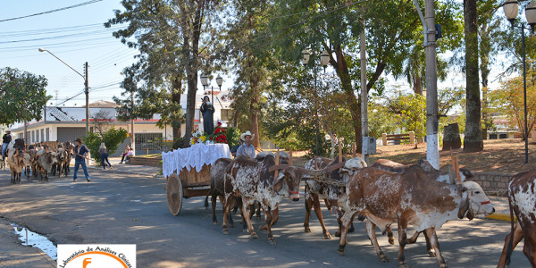 No dia 29 de Maio ocorreu a Cavalgada em homenagem a Santa Rita de Cássia, que foi comemorada no dia 22 de Maio