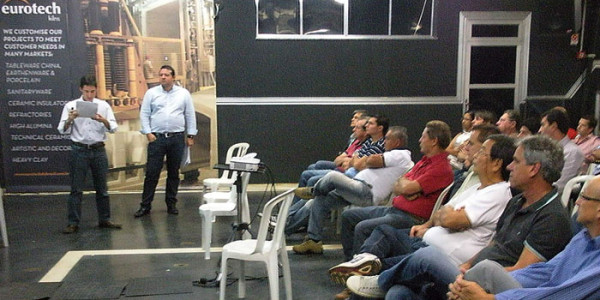 Sindicer e Eurotech promovem workshop sobre tecnologia de queima de cerâmica