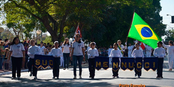 Desfile Cívico 7 de Setembro 2013 - Porto Ferreira - Parte 02