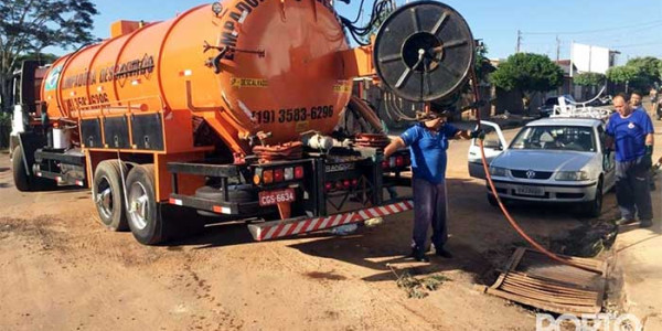 Secretaria de Infraestrutura faz limpeza de galerias no Jardim Paschoal Salzano