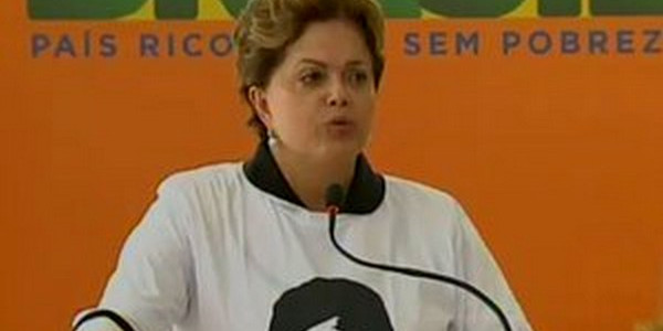 Dilma lança plano para reduzir acidentes no trânsito