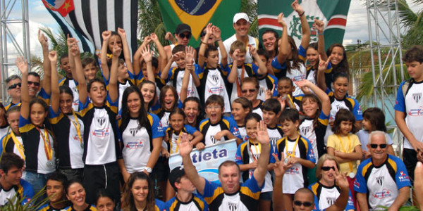 P.F.F.C. - Equipe de Natação é Campeã da 3ª Etapa do Troféu "Amigos da Natação"